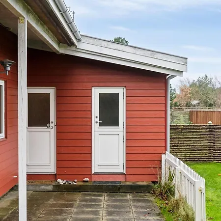 Semesterbostad Torbjoern - 100m From The Sea By Interhome Gilleleje