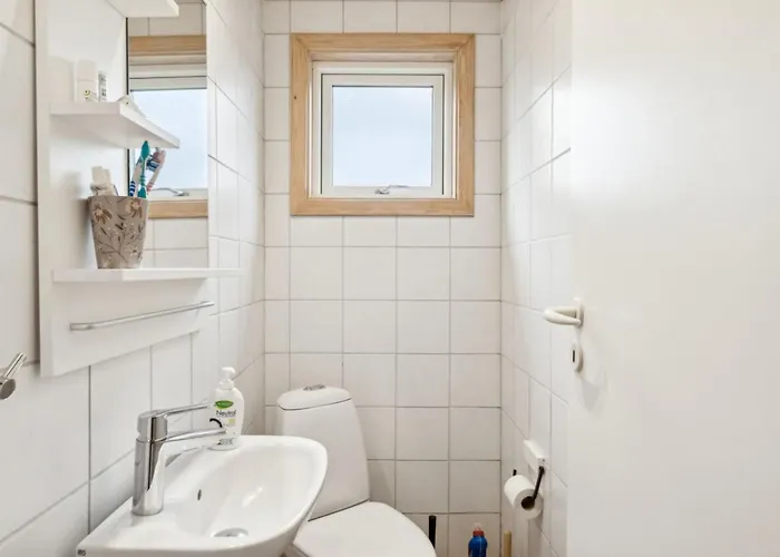 Prázdninový dům Torbjoern - 100m From The Sea By Interhome