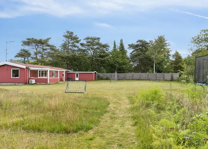 Prázdninový dům Torbjoern - 100m From The Sea By Interhome