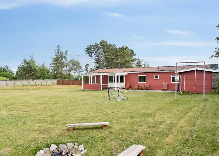 Prázdninový dům Torbjoern - 100m From The Sea By Interhome *